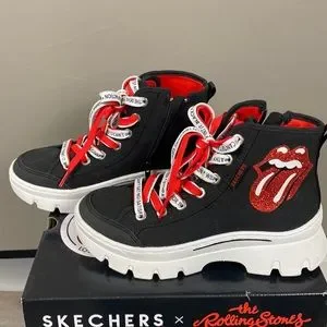 Stretcher shoes shop lyrics